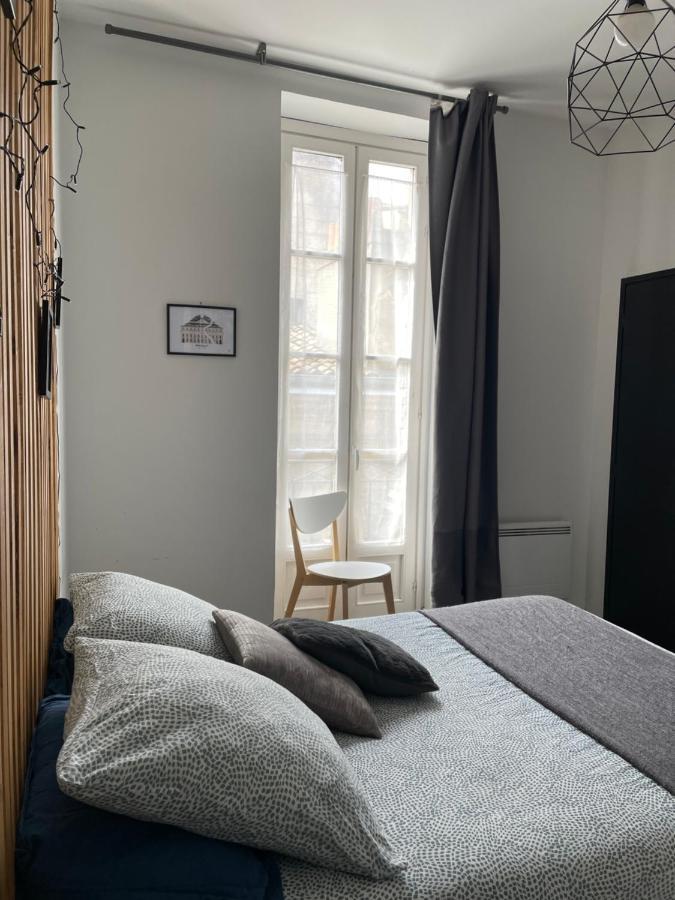 Le Charmant Quai Bourgeois Бордо Экстерьер фото